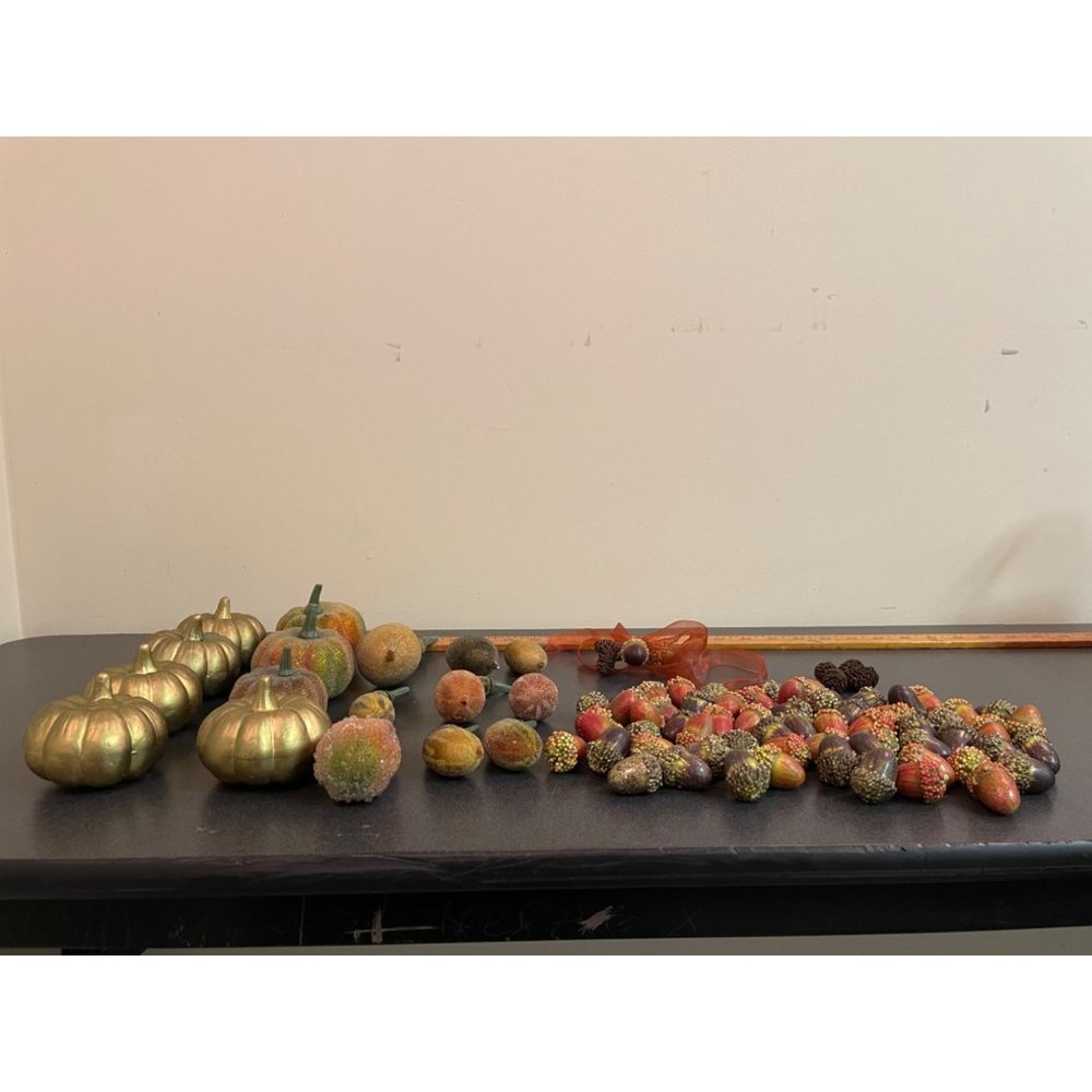 94 Piece Assorted Fake Plastic Vegetables, Acorns, Pinecones, Squash, Pumpkins